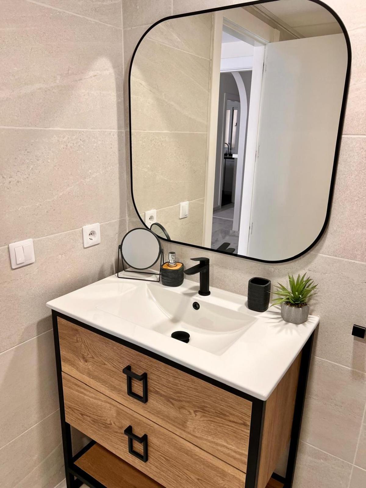 Sea Breeze - Brisas Del Mar Apartment